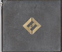 Foo Fighters - Concrete and gold